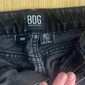 BDG Mom jeans